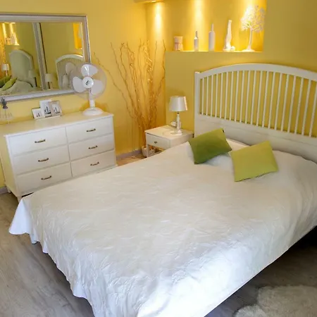 Dream House 阿德耶